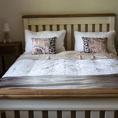 ウォーバートン バターカップ ヒル Bed & Breakfast エクステリア 写真